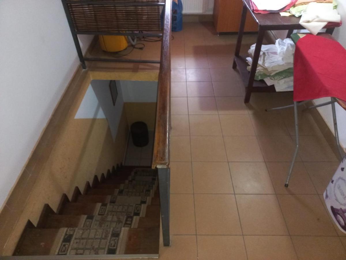 Double Room With Private Bathroom By Osteria Constantino Targoviste Ngoại thất bức ảnh